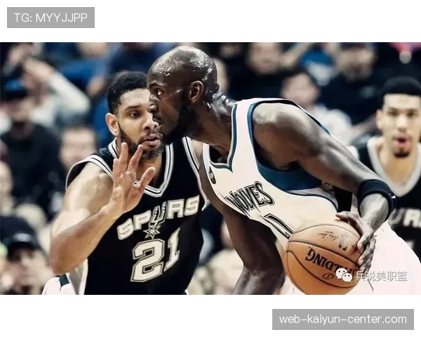 加内特篮下高效输出拉开与当年德克防守差距