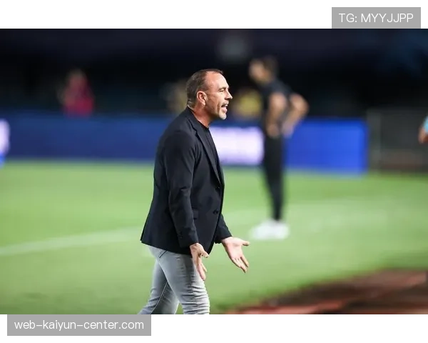 迪瓦茨在NBA中锋位置提升挡拆传球效率，带动球队进攻节奏