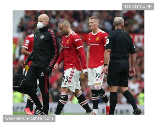 巴黎圣日耳曼进攻难破密集防守，终结点缺失致锋线效率受限